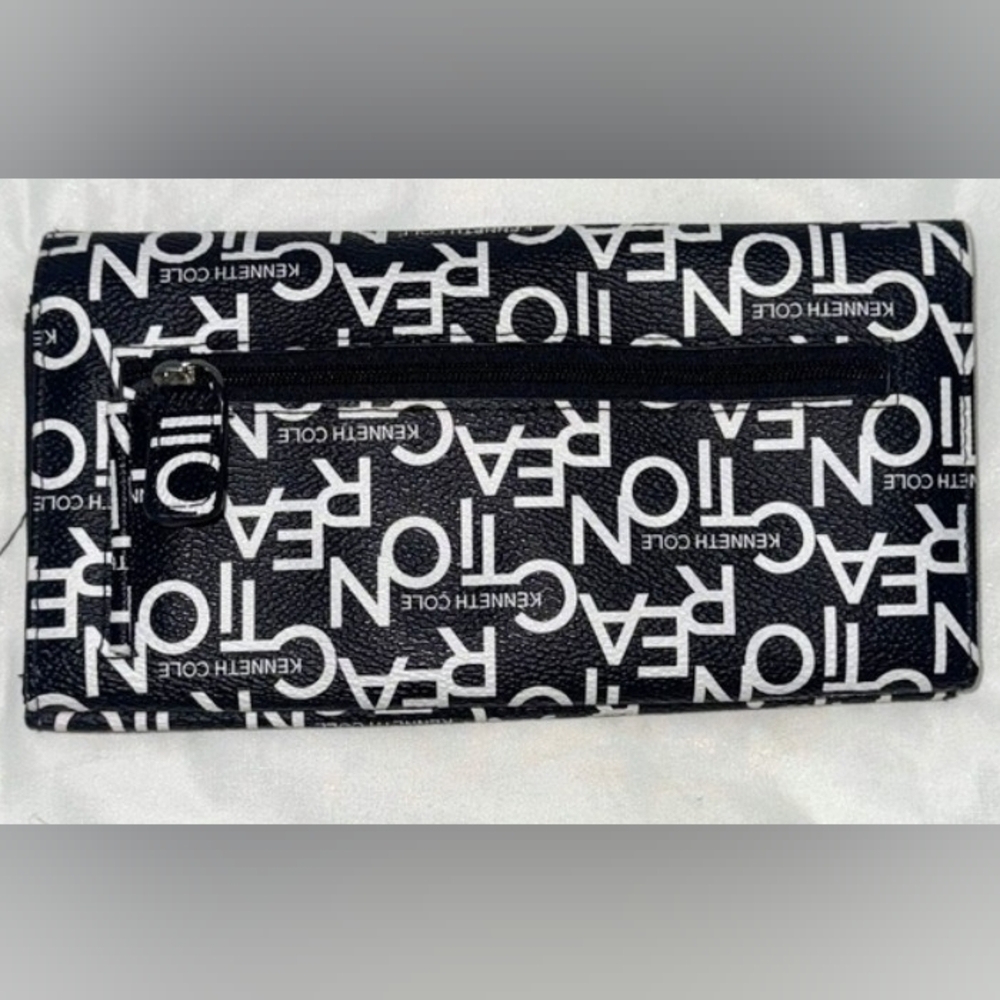 Kenneth Cole Tri-Fold Long Wallet With Logo All Over In Black & White - Picture 2 of 7